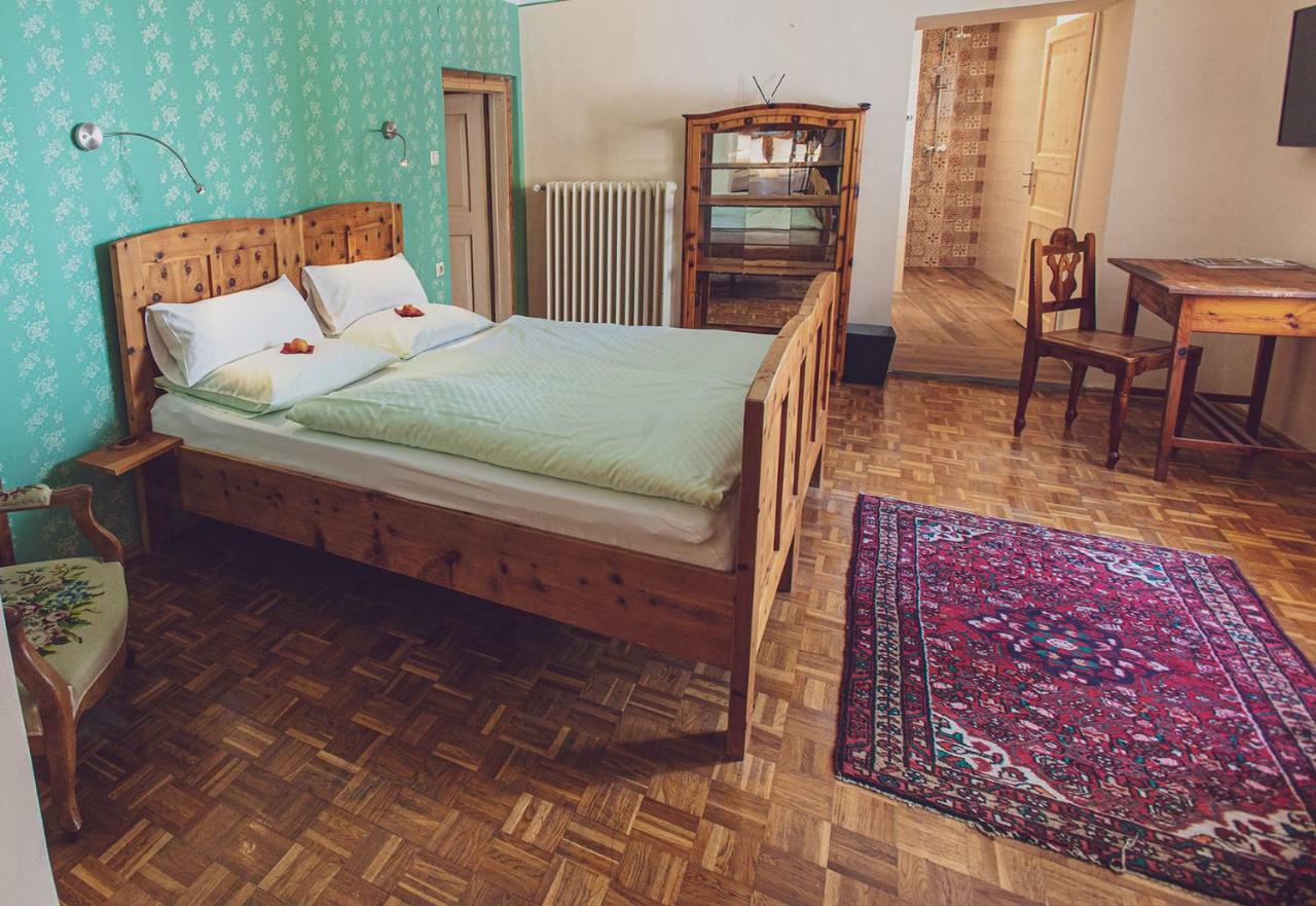 Hotel Der Eberhard - Wohnen & Essen Bei Ilse Sankt Michael in Obersteiermark Esterno foto