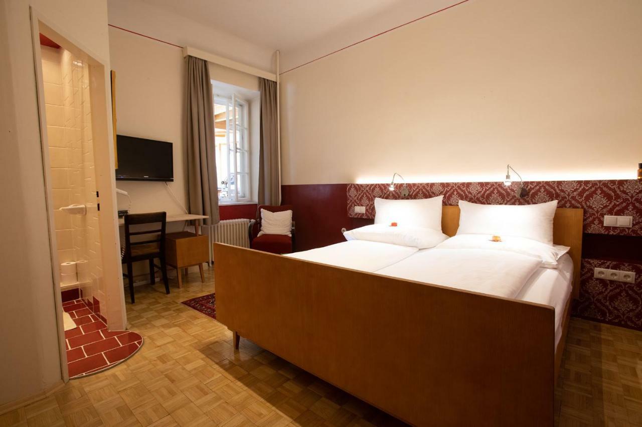 Hotel Der Eberhard - Wohnen & Essen Bei Ilse Sankt Michael in Obersteiermark Esterno foto