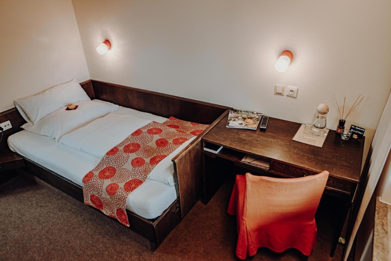 Hotel Der Eberhard - Wohnen & Essen Bei Ilse Sankt Michael in Obersteiermark Esterno foto